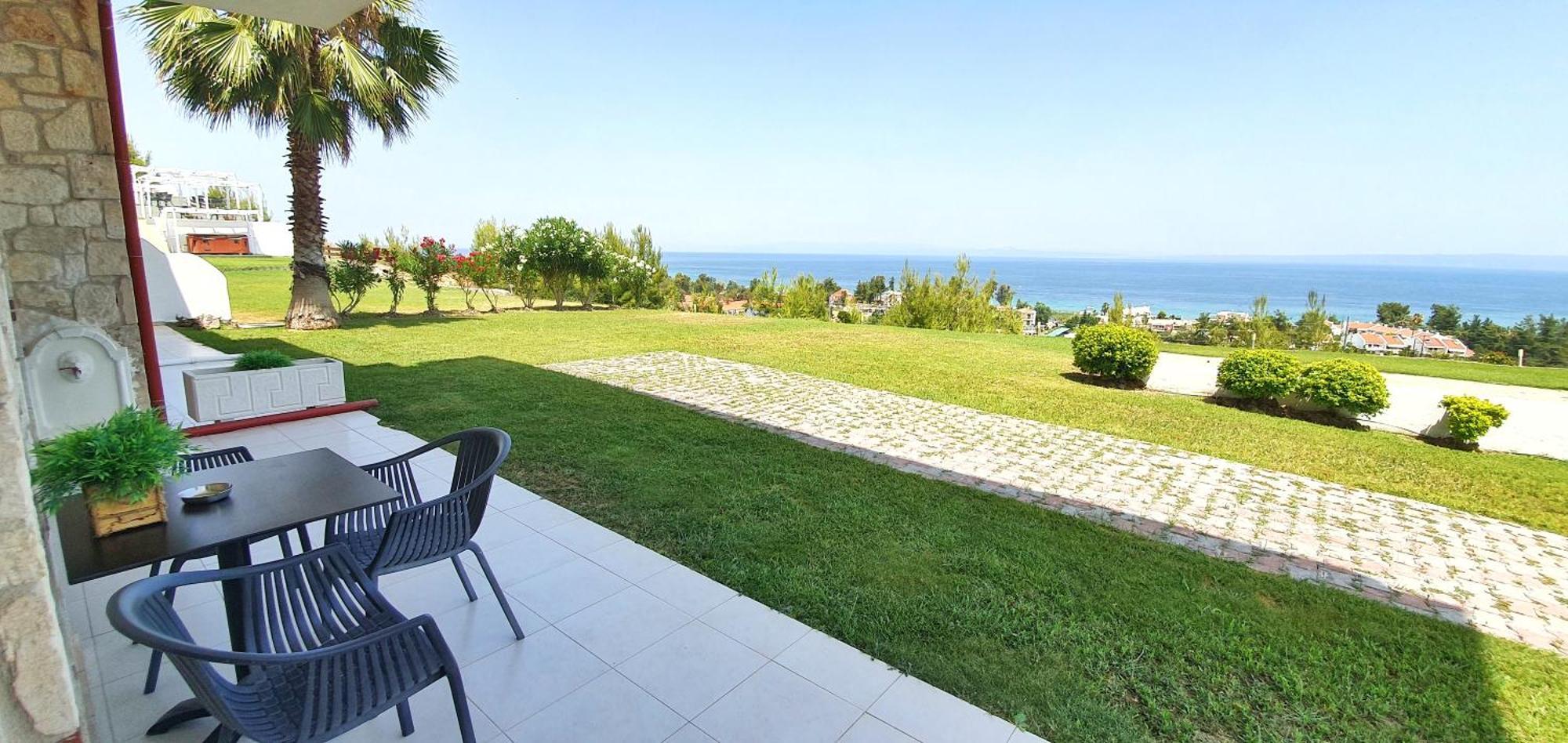 Bungalow White Tennis Apartments & Suites Пефкохори Номер фото